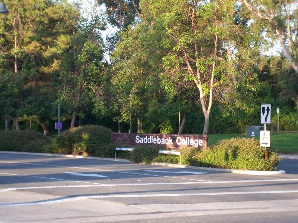 Du học Mỹ bang California trường Saddleback College
