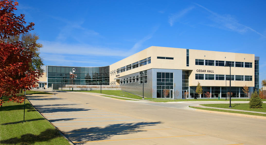 Du học Mỹ ngành quản trị kinh doanh trường cao đẳng cộng đồng Kirkwood