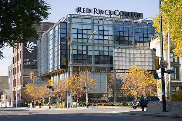 Du học Canada tại Manitoba - Trường Red River College